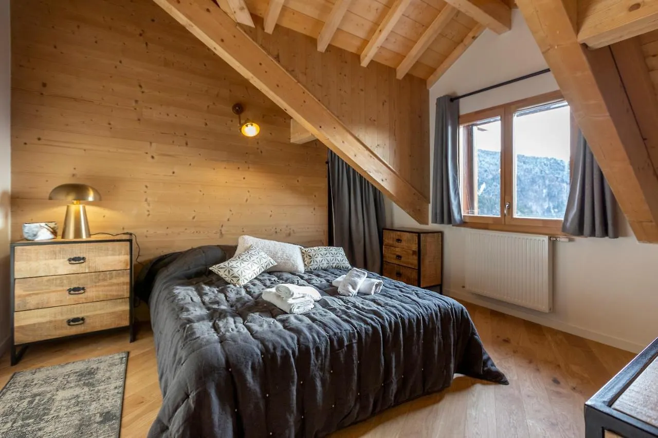 Terresens - Le Saphir Aparthotel Vaujany 0*,